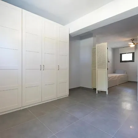 Ioanna Glarokavos Villa *